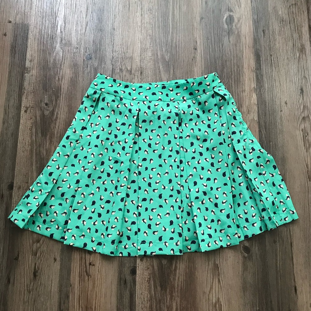 Pleated skirt